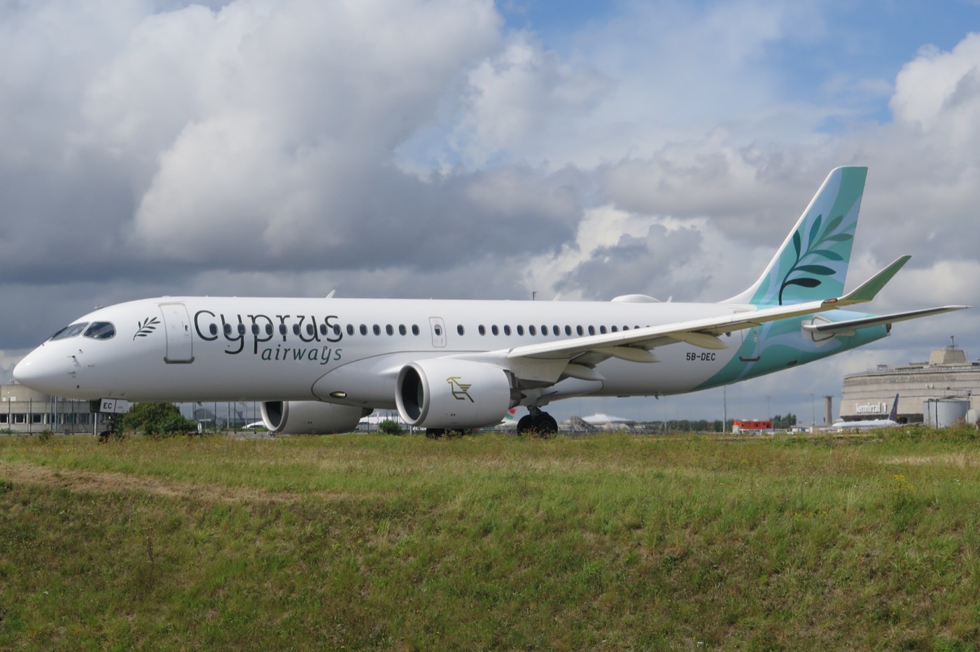 Photo of an Airbus A220-300
